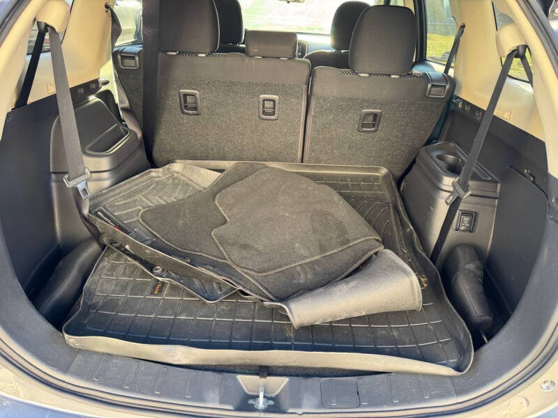 2020 Mitsubishi Outlander ES