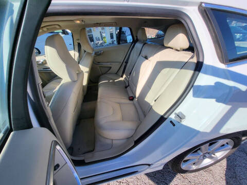 2016 Volvo V60 T5 Drive-E Premier