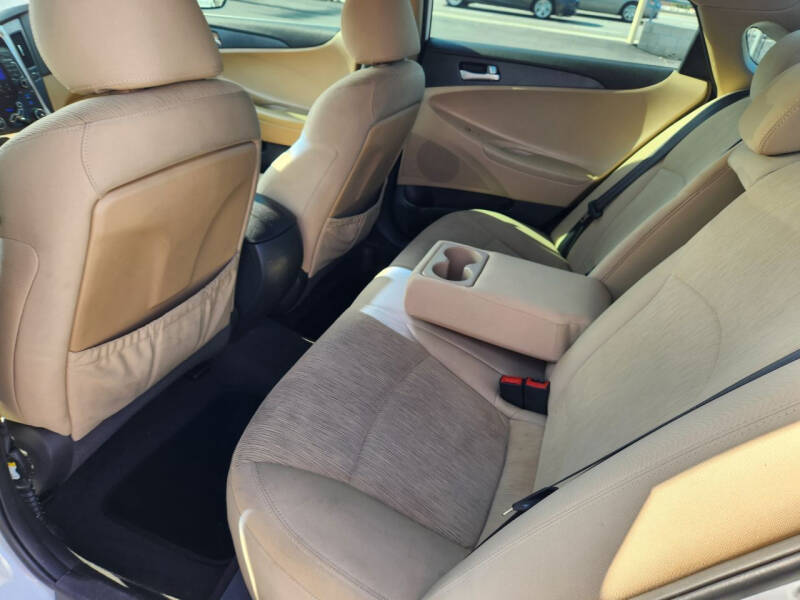 2011 Hyundai Sonata GLS