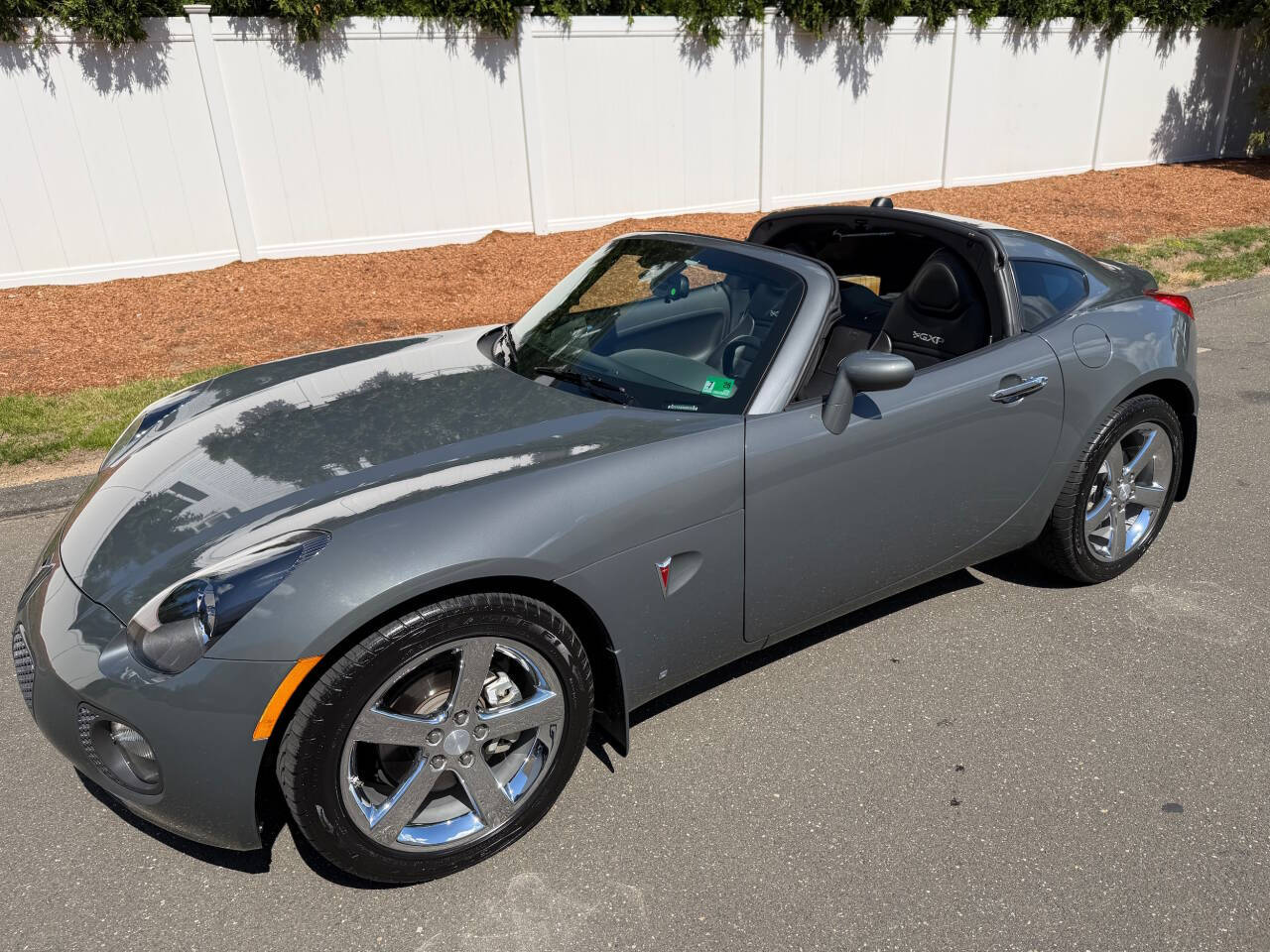 2009 Pontiac Solstice 3