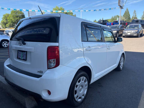 2014 Scion xB