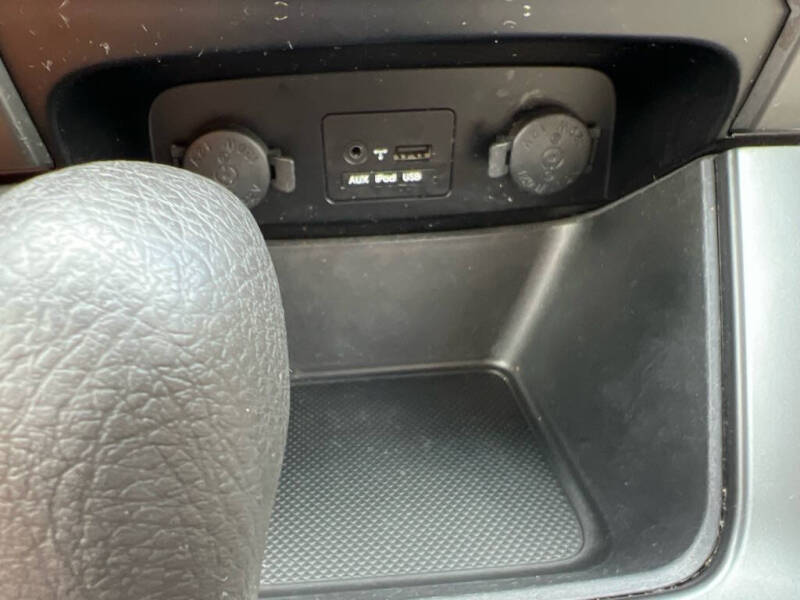 2011 Kia Sorento LX