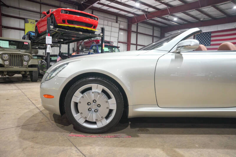 2004 Lexus SC 430