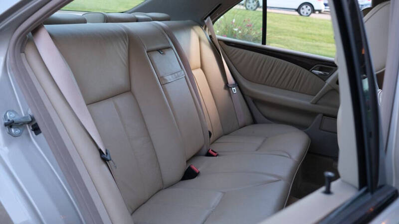 1998 Mercedes-Benz E-Class E 320