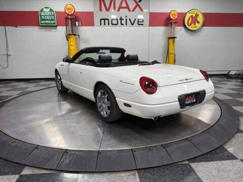 2003 Ford Thunderbird