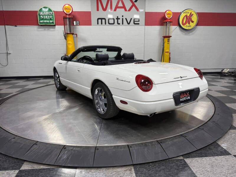 2003 Ford Thunderbird