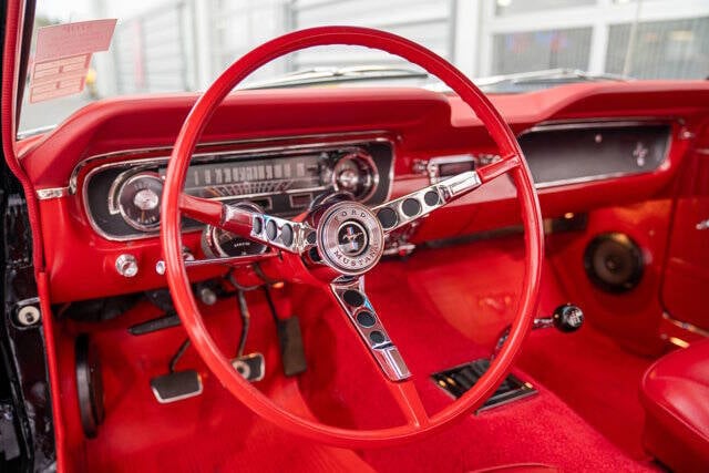 1965 Ford Mustang 22