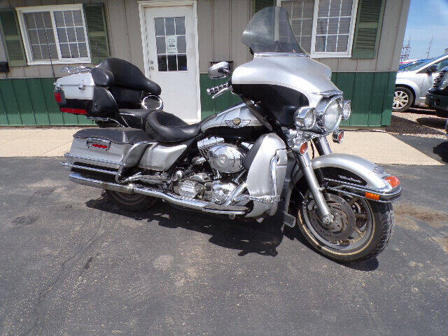 2003 Harley-Davidson Ultra Classic for sale at G & K Supreme in Canton SD