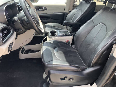 2020 Chrysler Pacifica Limited