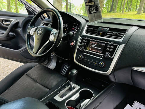 2017 Nissan Altima 3.5 SR