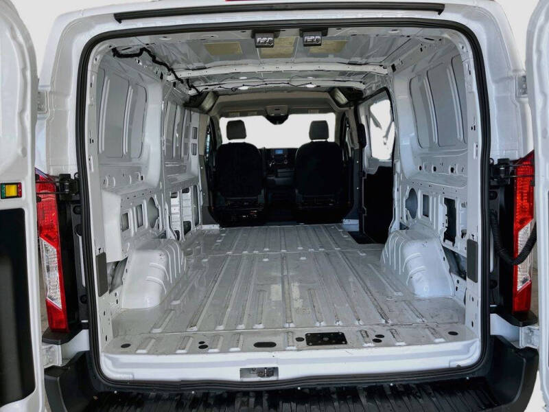 2025 Ford Transit