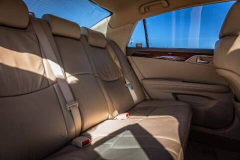 2010 Toyota Avalon XLS