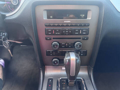 2014 Ford Mustang V6 Premium