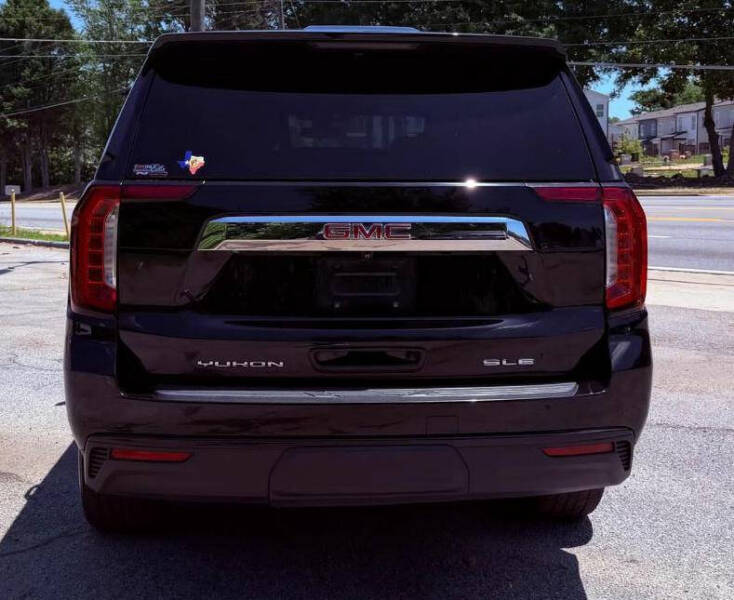 2022 GMC Yukon SLE