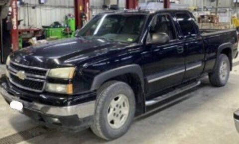 2006 Chevrolet Silverado 1500 for sale at WOODY'S AUTOMOTIVE GROUP in Chillicothe MO