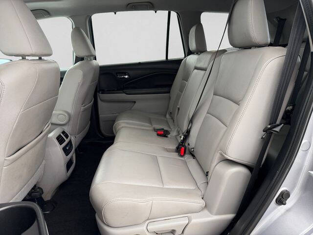2022 Honda Pilot SE
