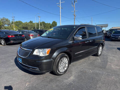 2015 Chrysler Town and Country for sale at Jerry & Menos Auto Sales in Belton MO