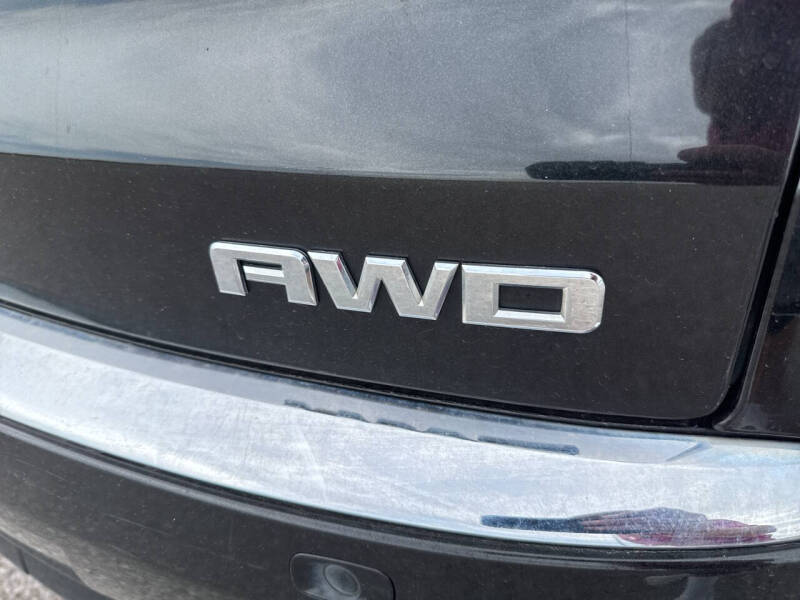 2012 GMC Acadia Denali