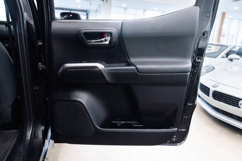 2021 Toyota Tacoma TRD Sport