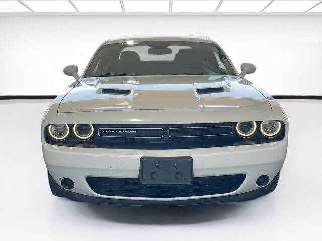 2017 Dodge Challenger SXT