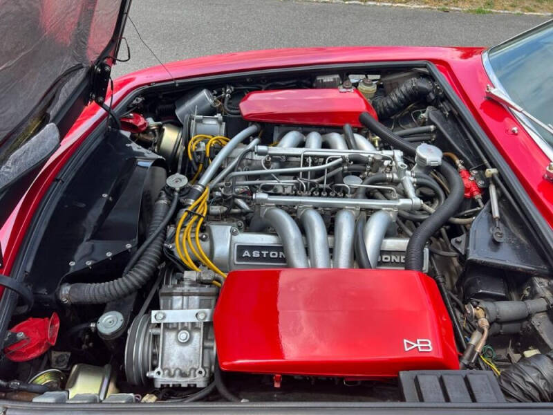 1971 Aston Martin DBS