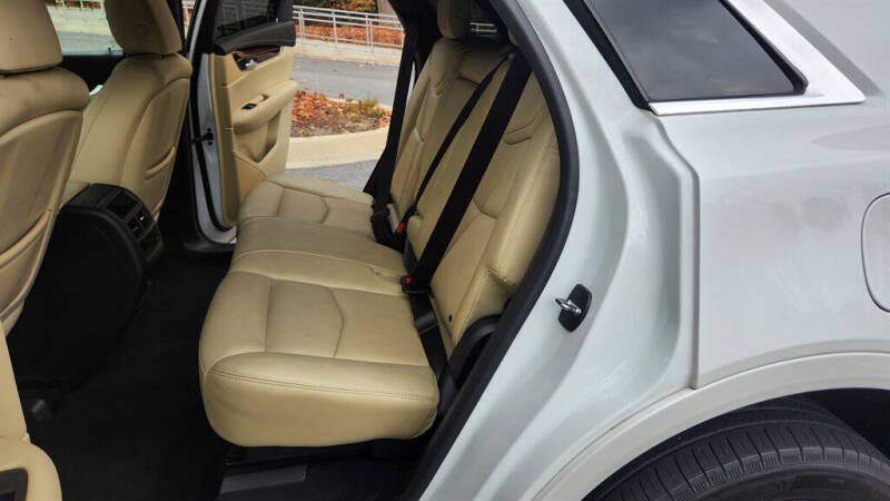 2017 Cadillac XT5 Premium Luxury