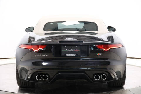 2014 Jaguar F-TYPE V8 S