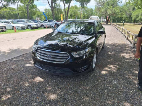 2018 Ford Taurus SEL