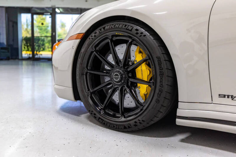 2022 Porsche 911