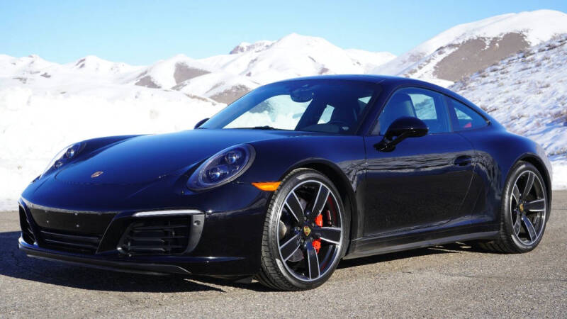 2017 Porsche 911 Carrera 4S