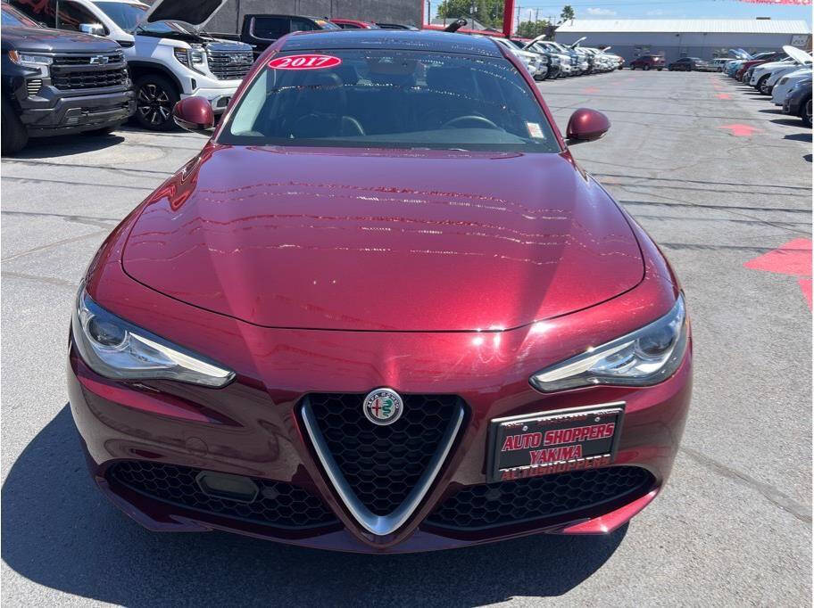 Red 2017 Alfa Romeo Giulia Base AWD Base 4dr Sedan 2