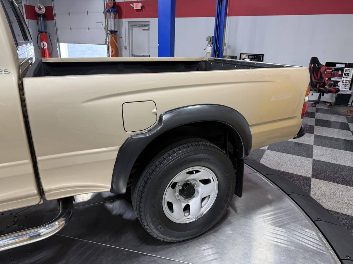 2002 Toyota Tacoma 15