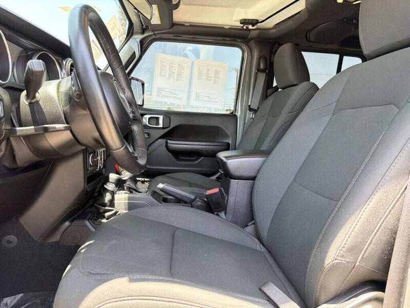 2021 Jeep Gladiator