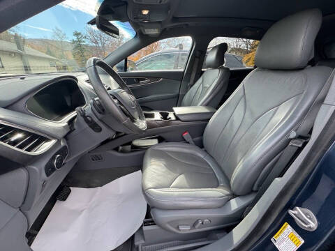 2019 Lincoln Nautilus Reserve