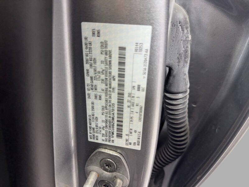 2021 Ford Escape Hybrid SE