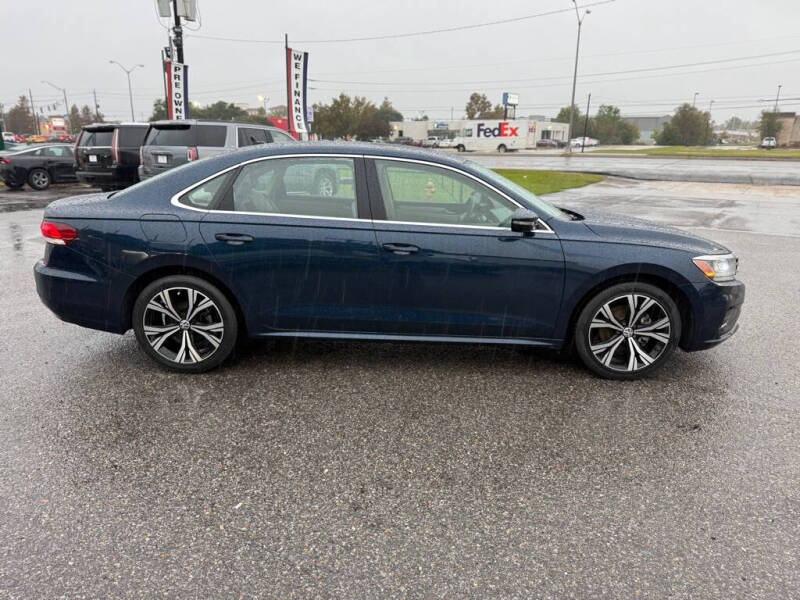 2022 Volkswagen Passat SE