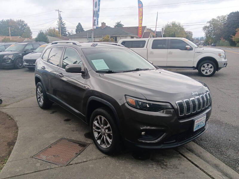 2019 Jeep Cherokee Latitude Plus