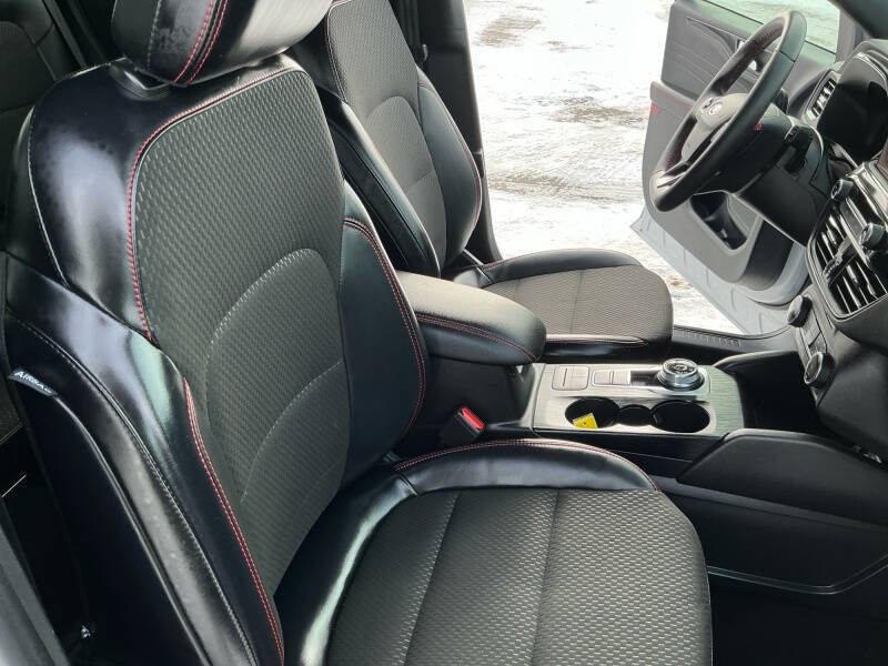 2025 Ford Escape ST-Line