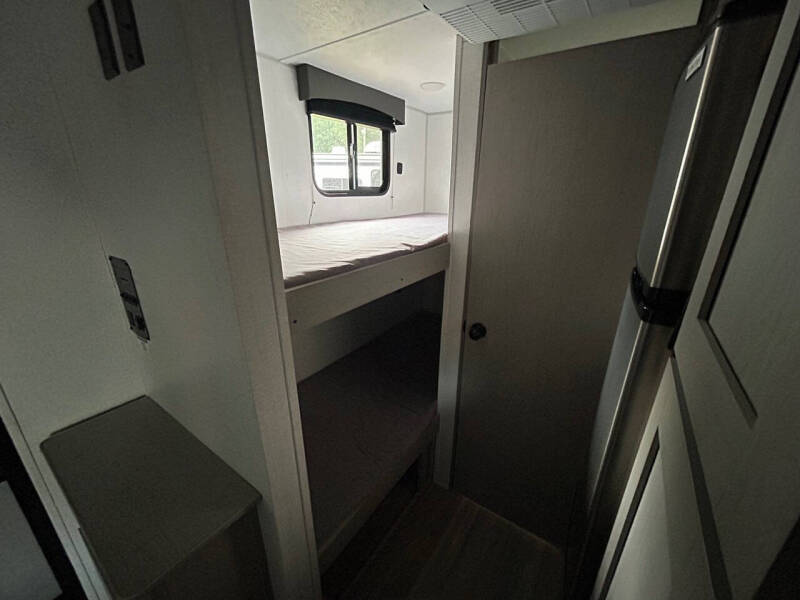 2024 Coachmen RV Clipper