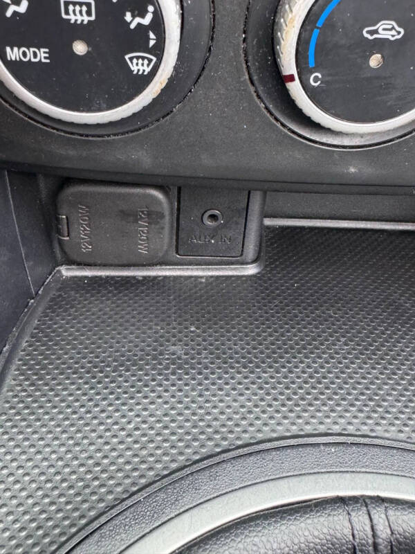 2013 Mazda MX-5 Miata Sport