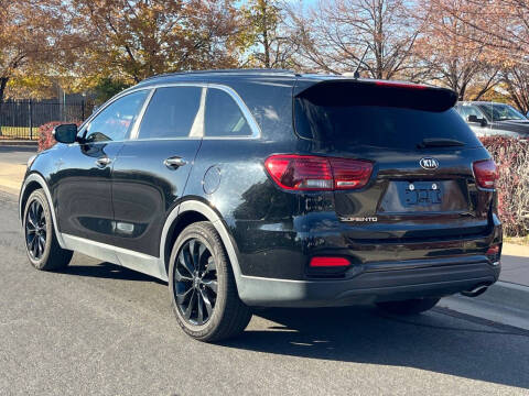 2019 Kia Sorento S V6