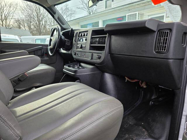 2018 Chevrolet Express 2500