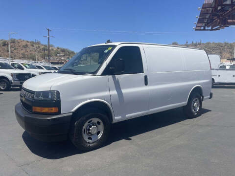 2021 Chevrolet Express 2500 Photo