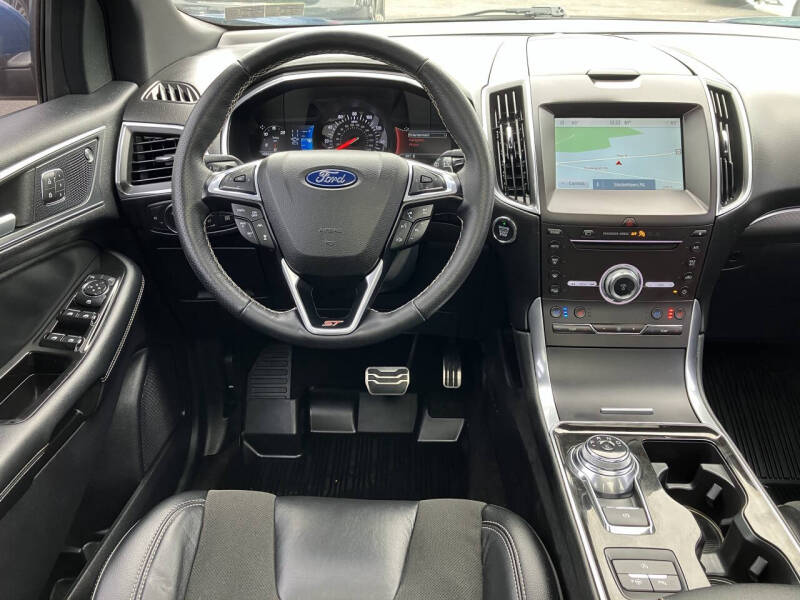 2019 Ford Edge ST