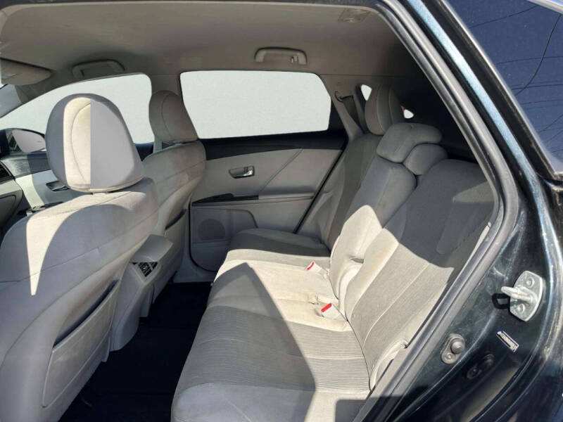 2013 Toyota Venza LE