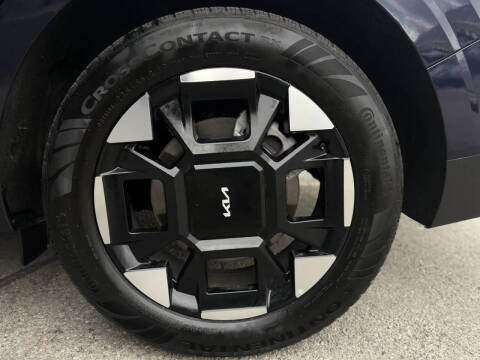 2025 Kia Carnival EX