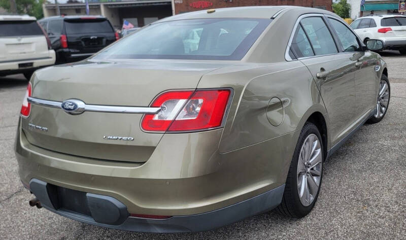 2012 Ford Taurus Limited