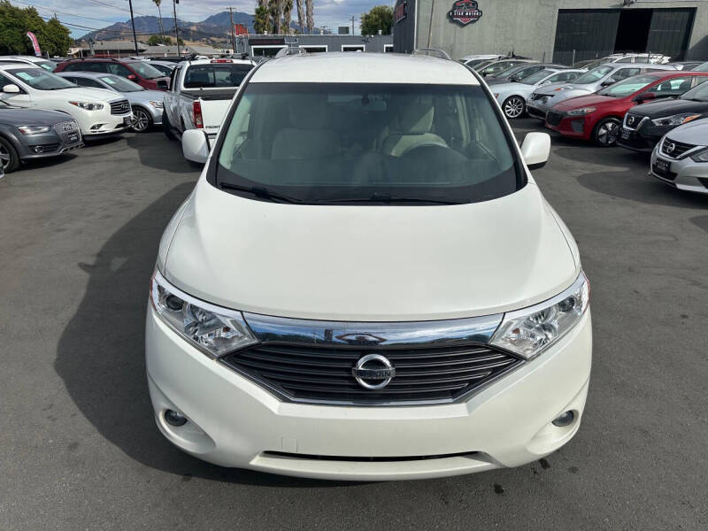 2017 Nissan Quest SV