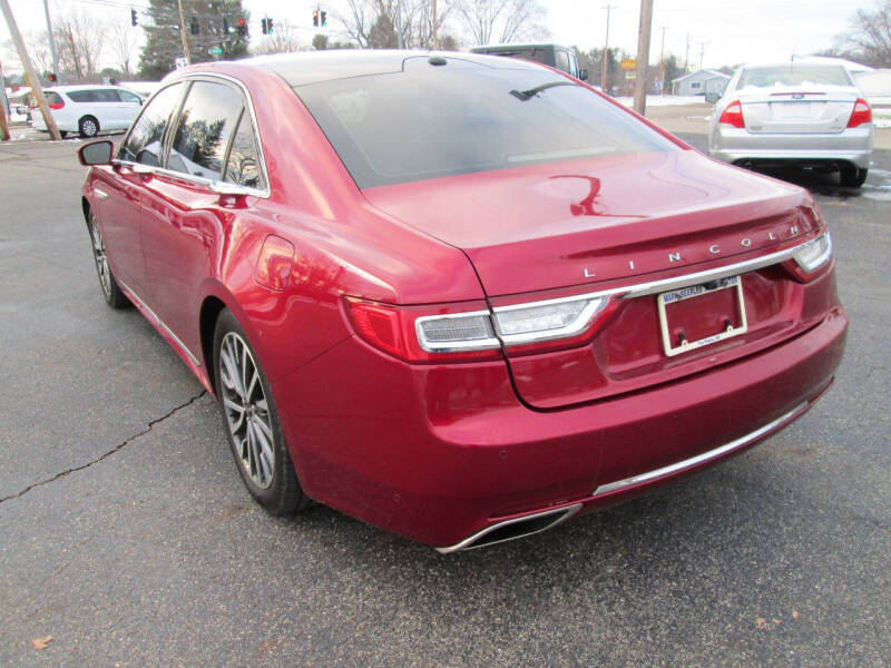 2017 Lincoln Continental Select