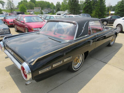 1962 Ford Thunderbird